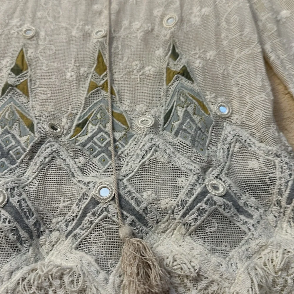 Stunning Elie Tahiri Tunic - Picture 2 of 9